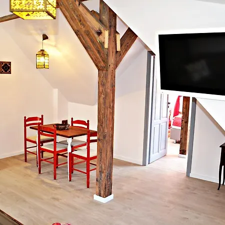 Апартаменти Loft By Grand *